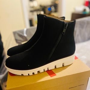 Chunky zip ankle boots